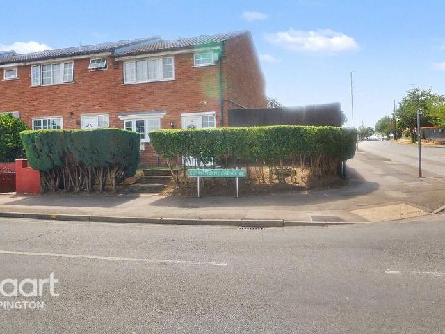 3 bedroom end of terrace house for sale