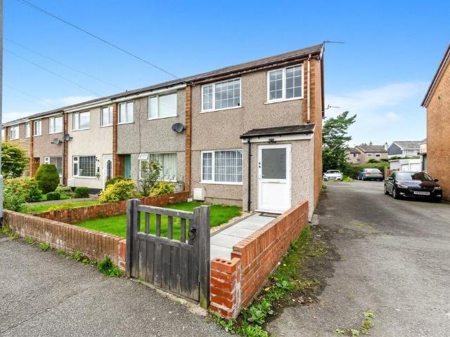 3 bedroom end of terrace house for sale