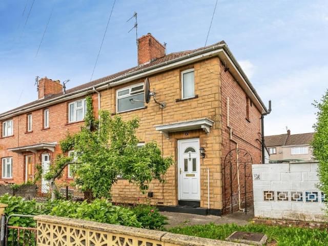 2 bedroom end of terrace house for sale