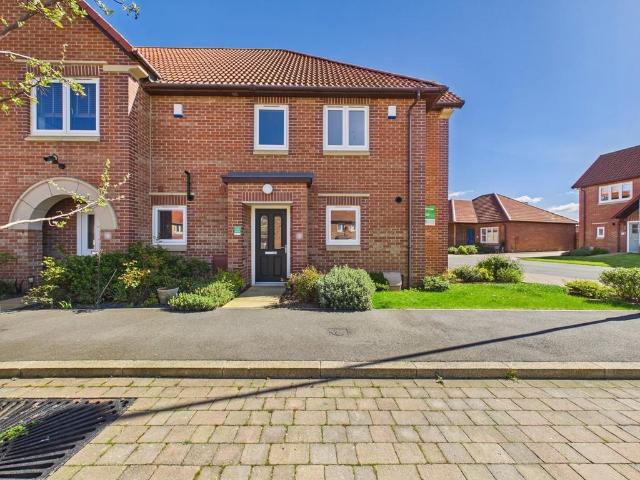3 bedroom end of terrace house for sale