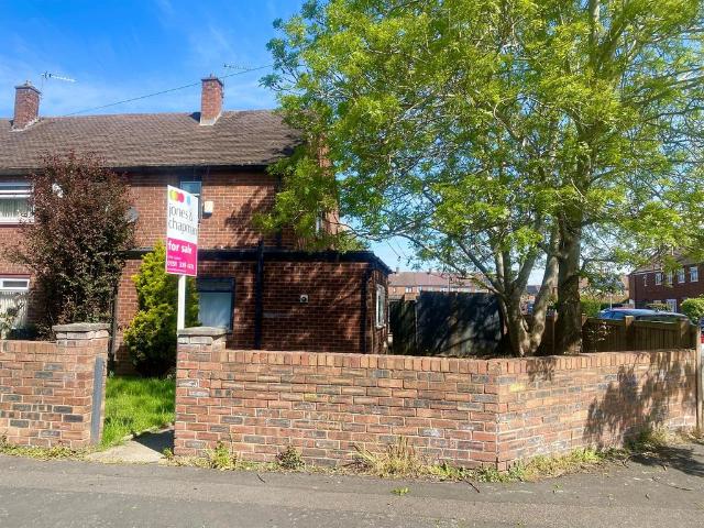 3 bedroom end of terrace house for sale