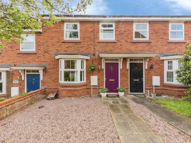 3 bedroom end of terrace house for sale