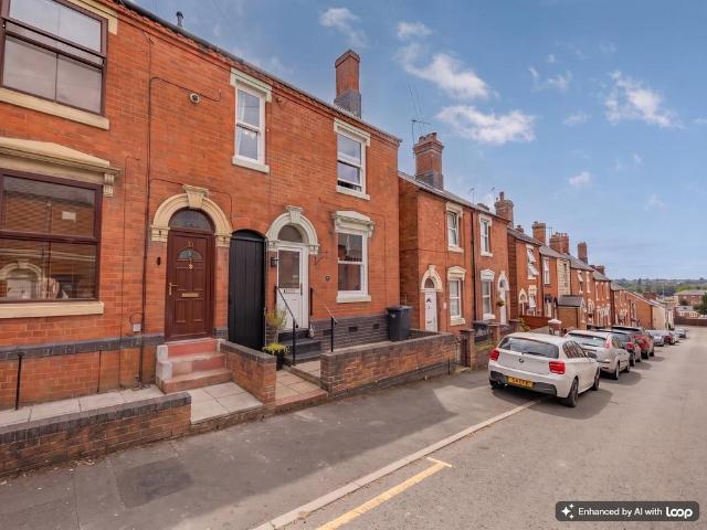 3 bedroom end of terrace house for sale