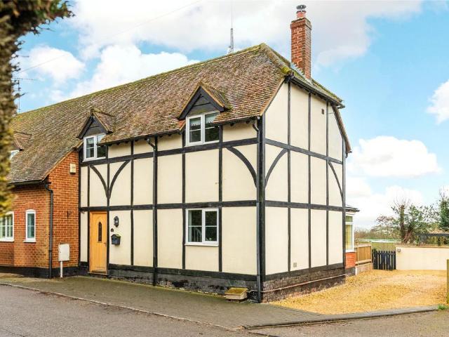 3 bedroom end of terrace house for sale