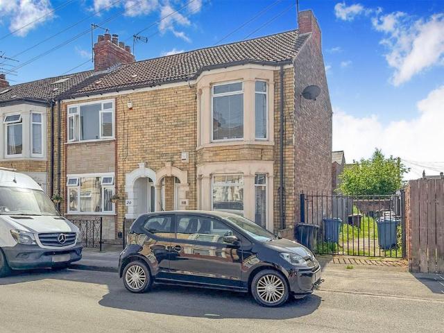 3 bedroom end of terrace house for sale