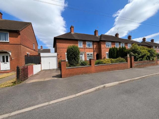 3 bedroom end of terrace house for sale