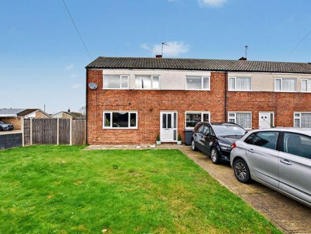 3 bedroom end of terrace house for sale