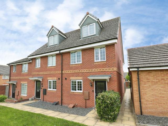 3 bedroom end of terrace house for sale