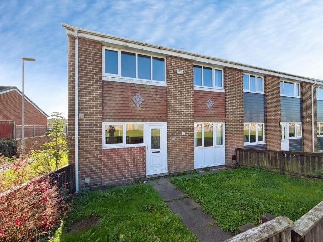 3 bedroom end of terrace house for sale