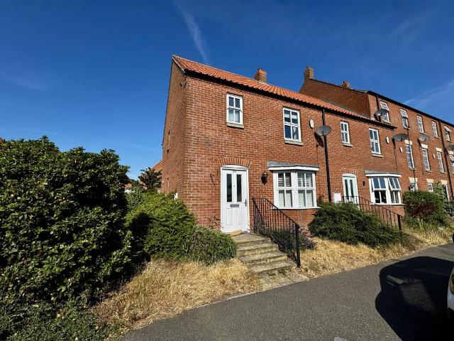 3 bedroom end of terrace house for sale