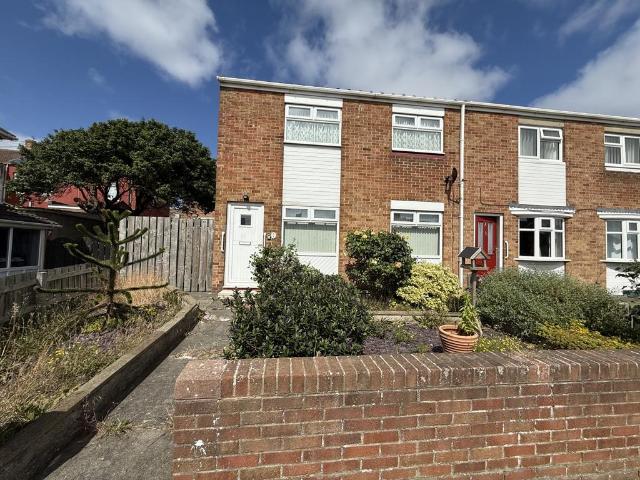 3 bedroom end of terrace house for sale
