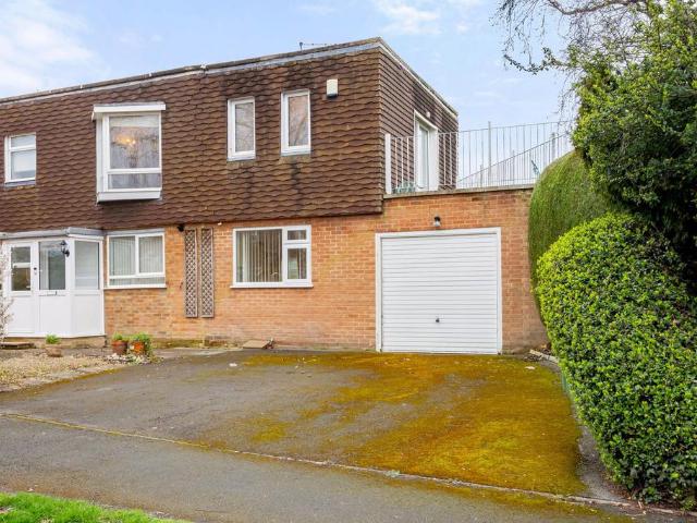 3 bedroom end of terrace house for sale
