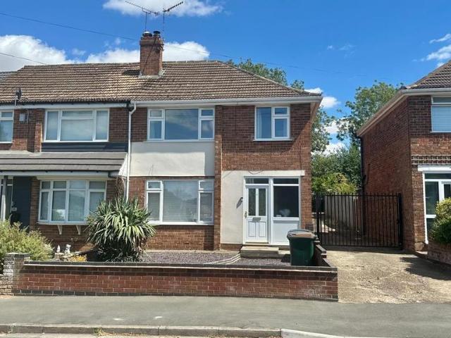 3 bedroom end of terrace house for sale