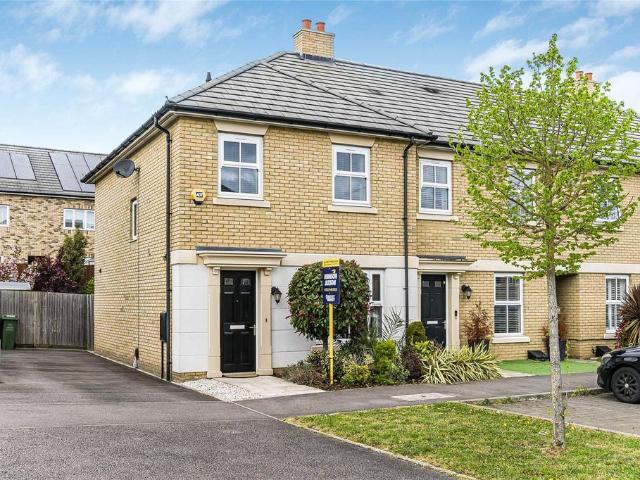 3 bedroom end of terrace house for sale