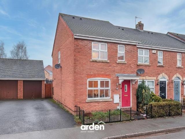 3 bedroom end of terrace house for sale