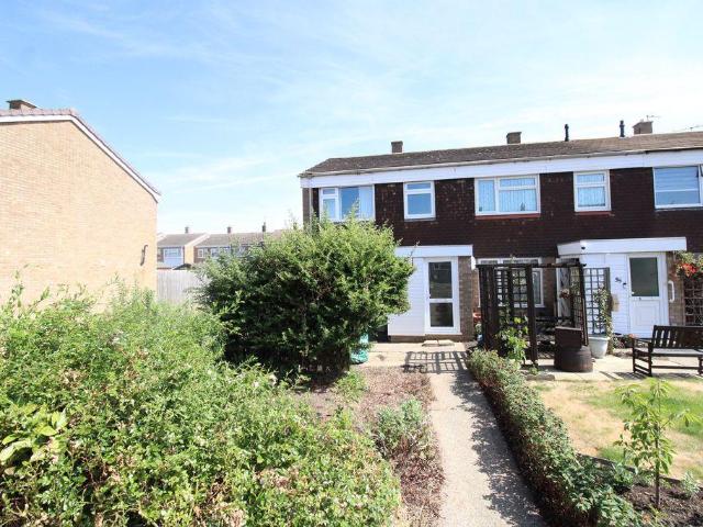 3 bedroom end of terrace house for sale
