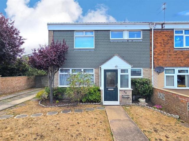 3 bedroom end of terrace house for sale