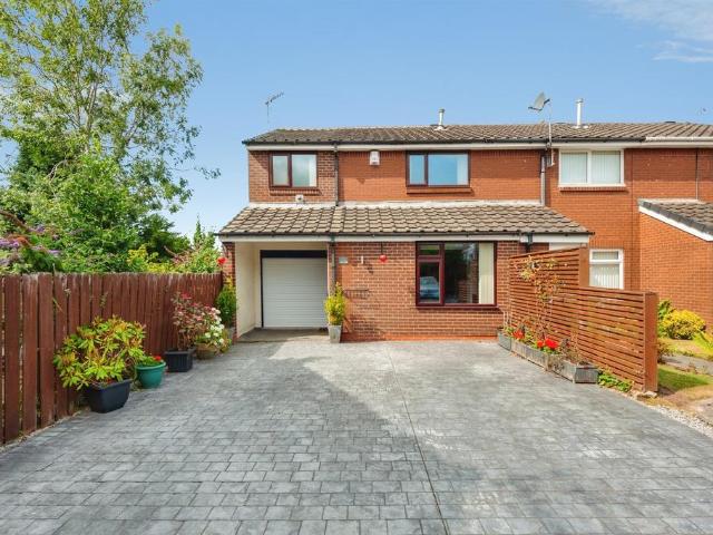 3 bedroom end of terrace house for sale