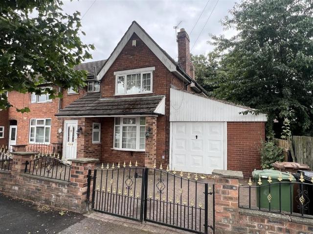 3 bedroom end of terrace house for sale