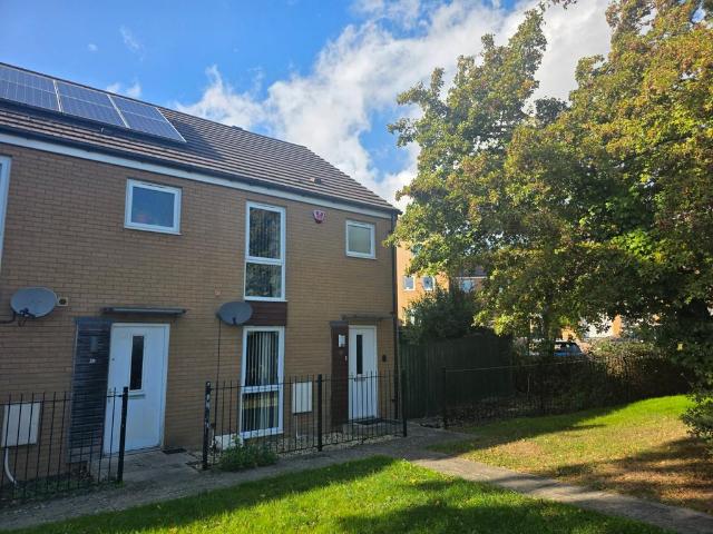 3 bedroom end of terrace house for sale