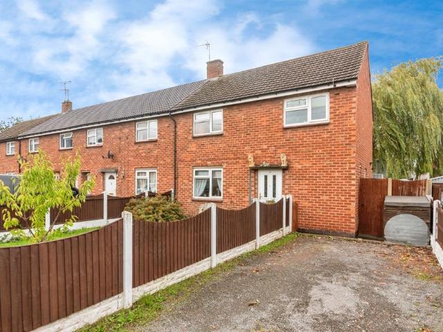 3 bedroom end of terrace house for sale