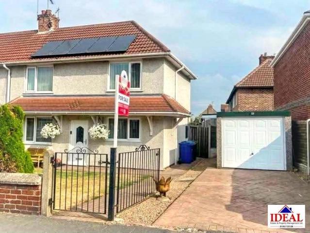3 bedroom end of terrace house for sale