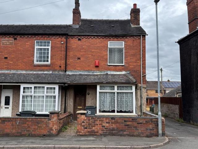 3 bedroom end of terrace house for sale