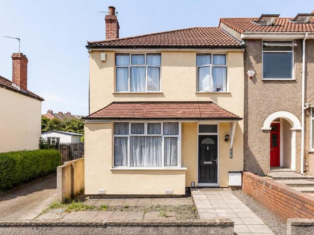 3 bedroom end of terrace house for sale