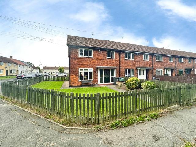 3 bedroom end of terrace house for sale