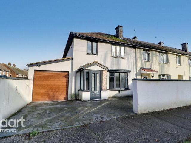 3 bedroom end of terrace house for sale