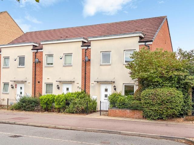 3 bedroom end of terrace house for sale