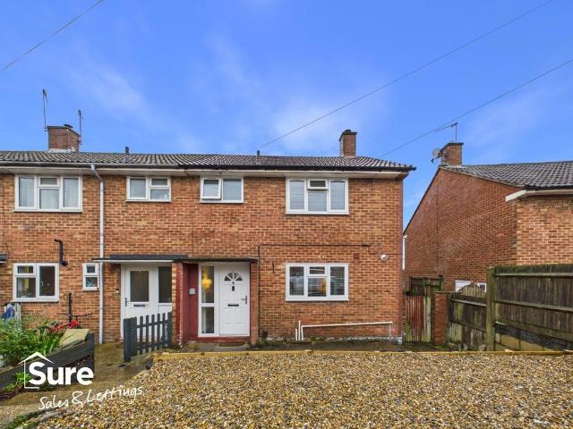 3 bedroom end of terrace house for sale
