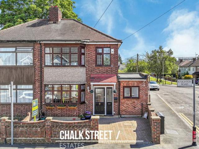 3 bedroom end of terrace house for sale