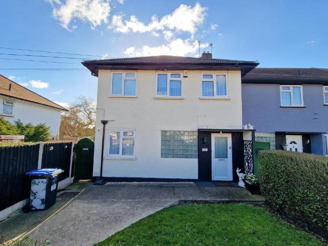 3 bedroom end of terrace house for sale