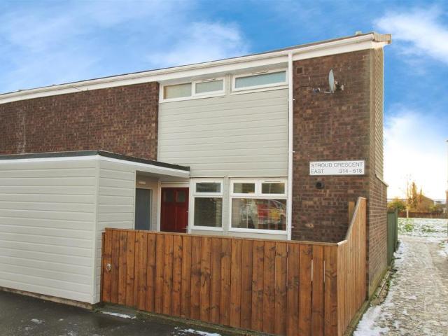3 bedroom end of terrace house for sale