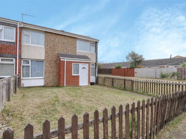 3 bedroom end of terrace house for sale