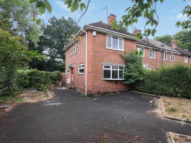 3 bedroom end of terrace house for sale