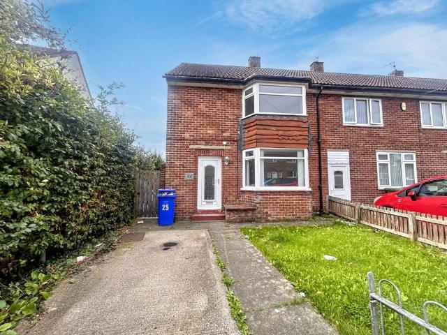 3 bedroom end of terrace house for sale