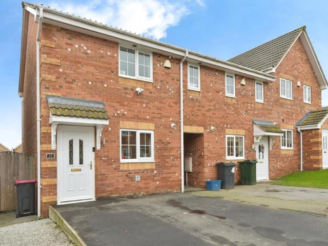 3 bedroom end of terrace house for sale