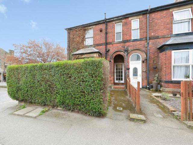 3 bedroom end of terrace house for sale