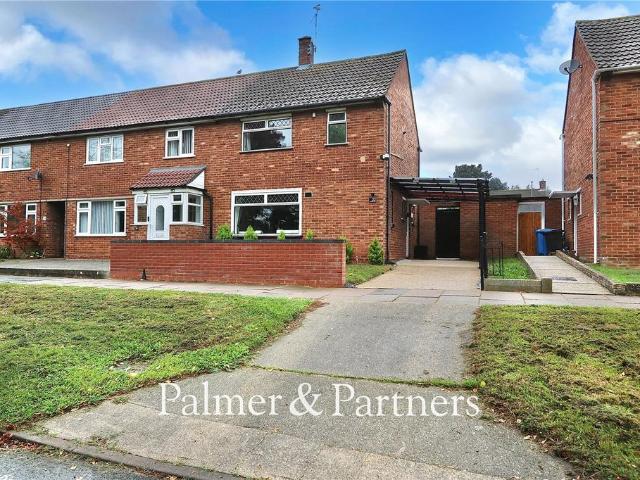 3 bedroom end of terrace house for sale