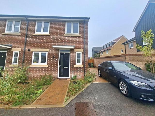 3 bedroom end of terrace house for sale