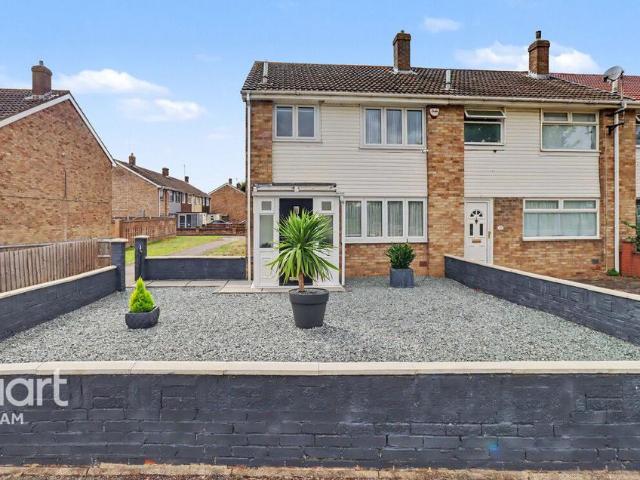 3 bedroom end of terrace house for sale