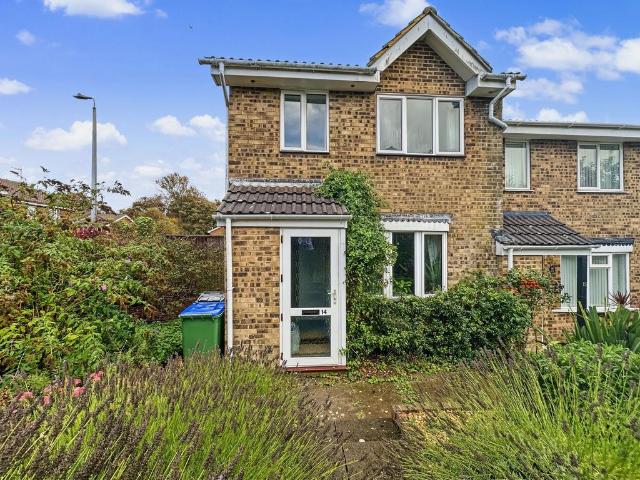 3 bedroom end of terrace house for sale