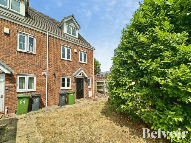 3 bedroom end of terrace house for sale