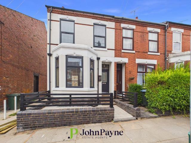 3 bedroom end of terrace house for sale