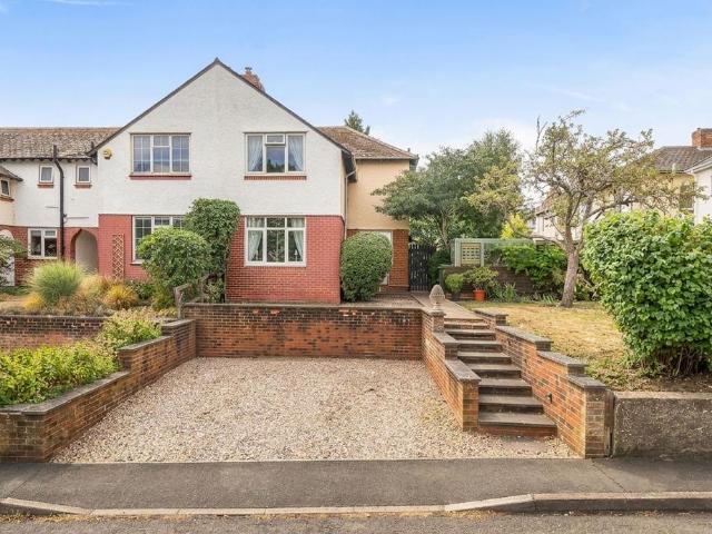 3 bedroom end of terrace house for sale
