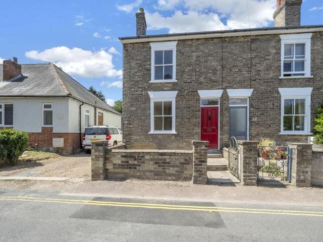 3 bedroom end of terrace house for sale