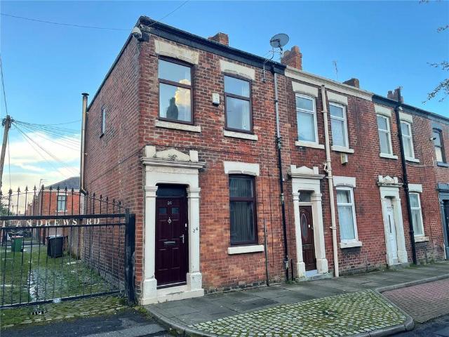 3 bedroom end of terrace house for sale