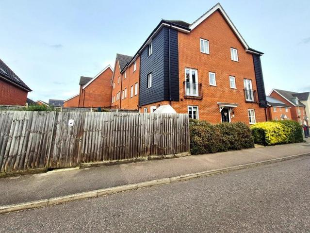 4 bedroom townhouse for sale